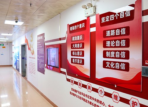 强化标杆引领，推进阵地建设